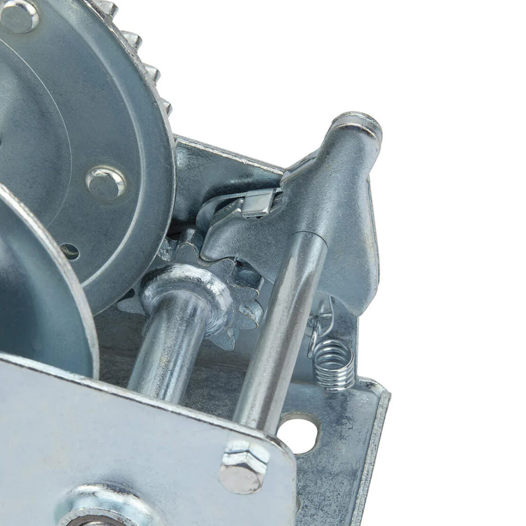 TowSmart 1,500 lbs. Manual Trailer Winch - Image 4