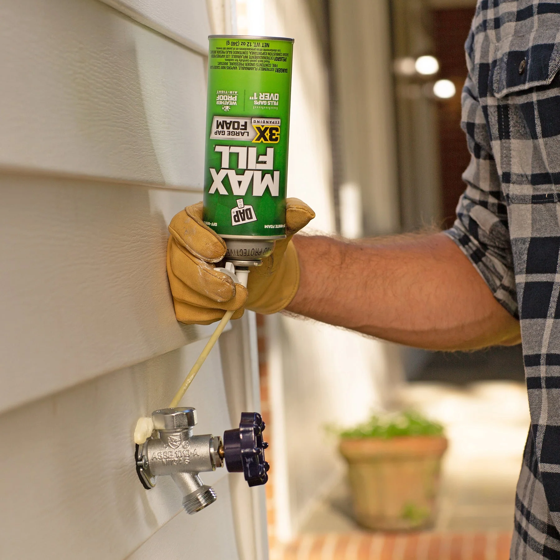 DAP Global Max Fill™ Triple Expanding Sealant - Image 3