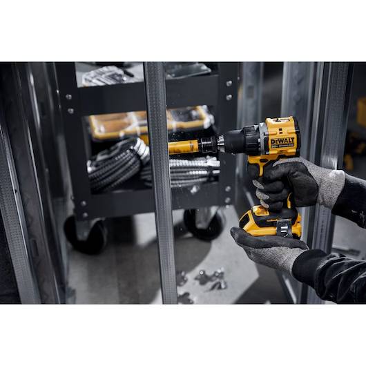 Dewalt DCD794D1 ATOMIC™ 20V MAX* Brushless Cordless Drill/Driver Kit - Image 7