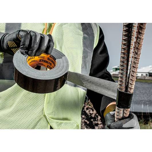 Dewalt DEWALT Ultra-Tough Black Duct Tape, Single Roll - Image 2