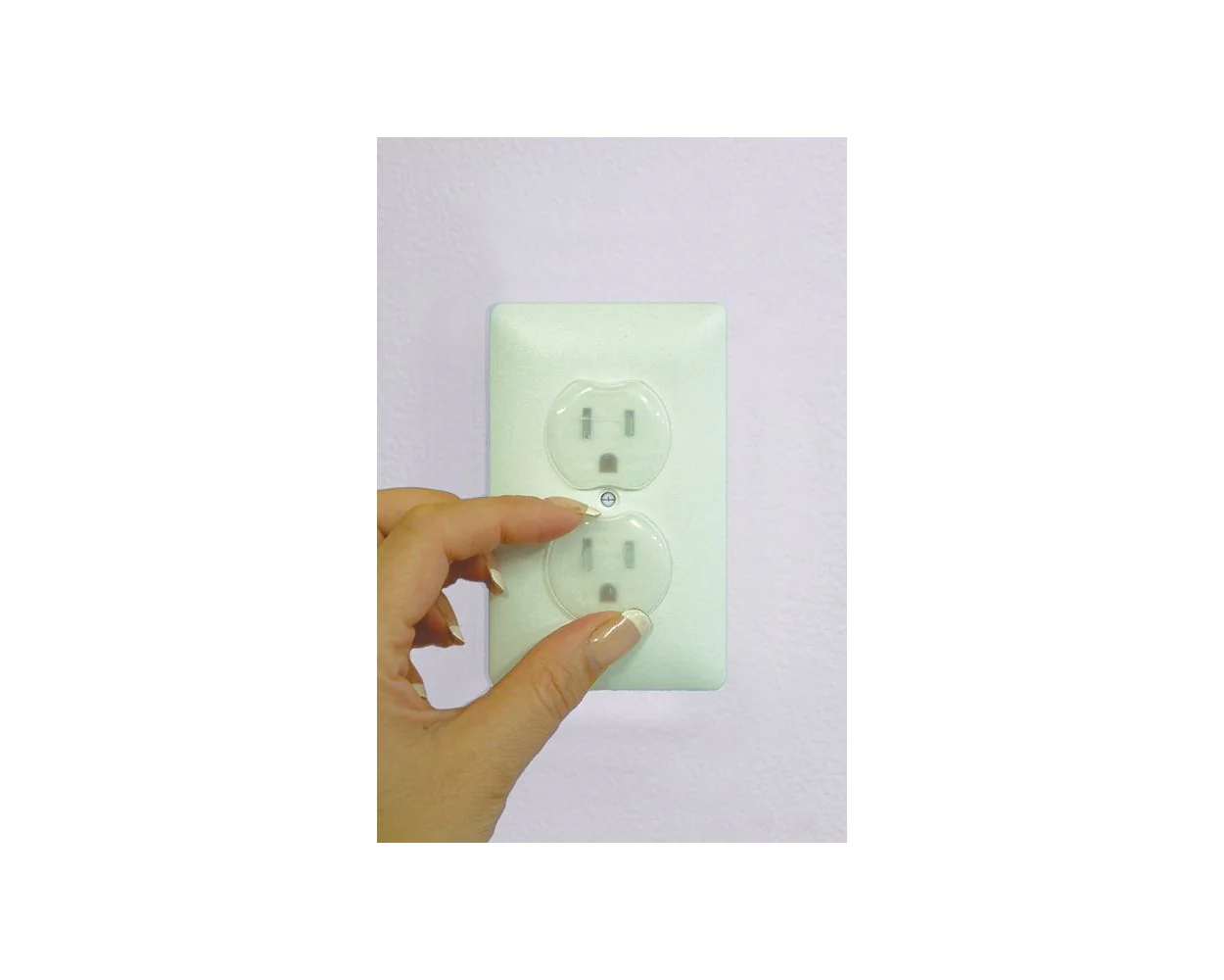 Dreambaby Outlet Plugs - Image 3