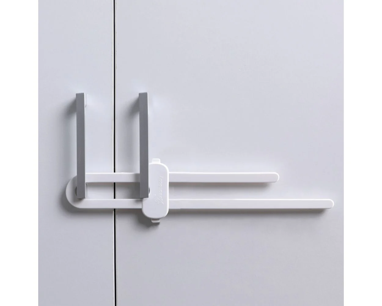Dreambaby Slim-Line Slide Lock - Image 3