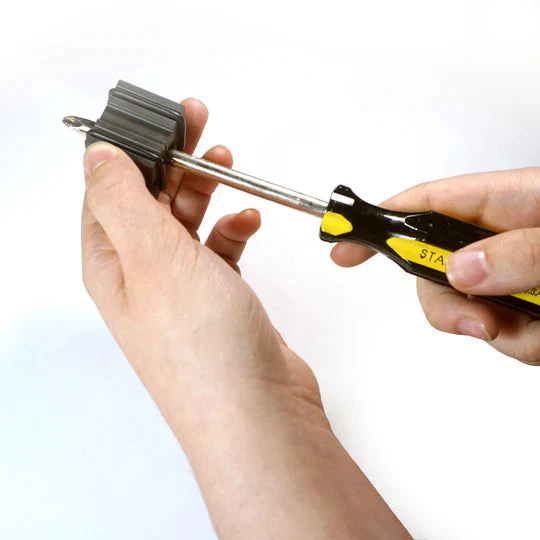 Master Magnetics Magnetizer/Demagnetizer for Screwdriver - Image 3