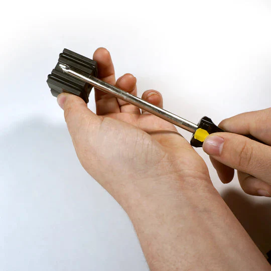 Master Magnetics Magnetizer/Demagnetizer for Screwdriver - Image 5