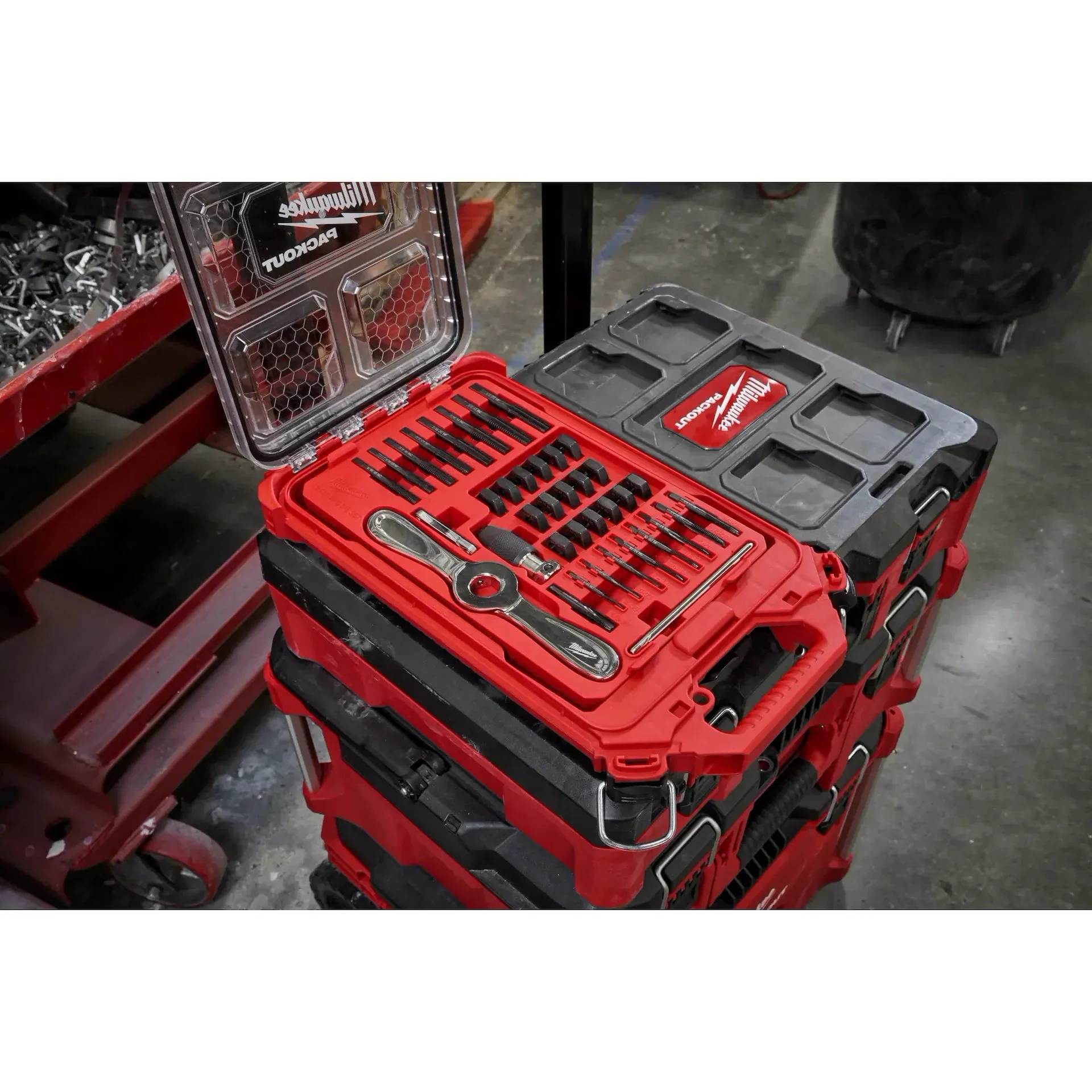 Milwaukee 38PC SAE Tap & Die PACKOUT™ Set w/ Hex-LOK™ 2-in-1 Handle - Image 10