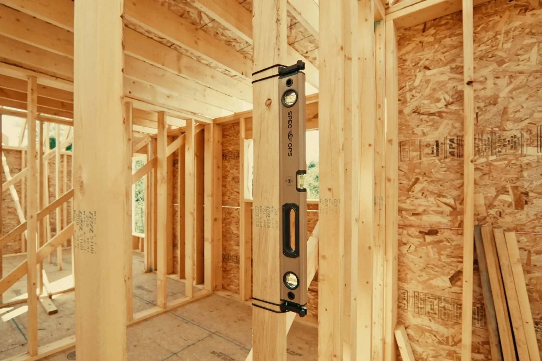 Spec Ops Box Beam Level with Bungee - Image 4
