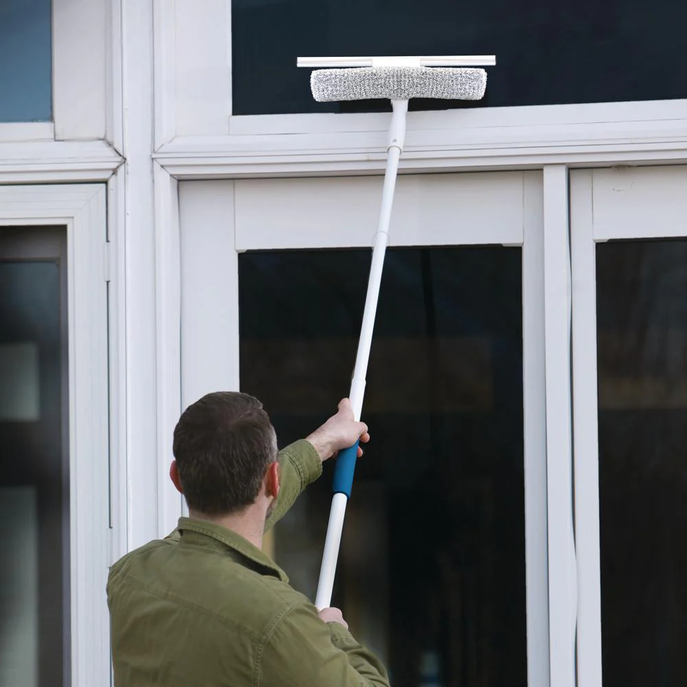 Unger MicroFiber 14″ Window Squeegee with Scrubber and 5′ Pole - Image 3